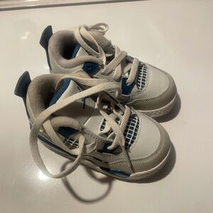 Jordan 4s BRANDNEW size6